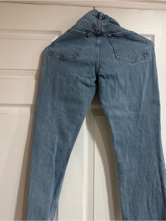 Club Monaco Men's Light Blue Slim Straight Jeans - Picture 4 of 4